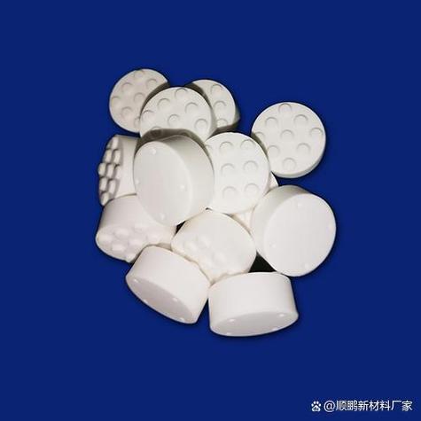 本来只是抱着看看新产品的想法闲逛,没想到在一个专注耐磨陶瓷材料的